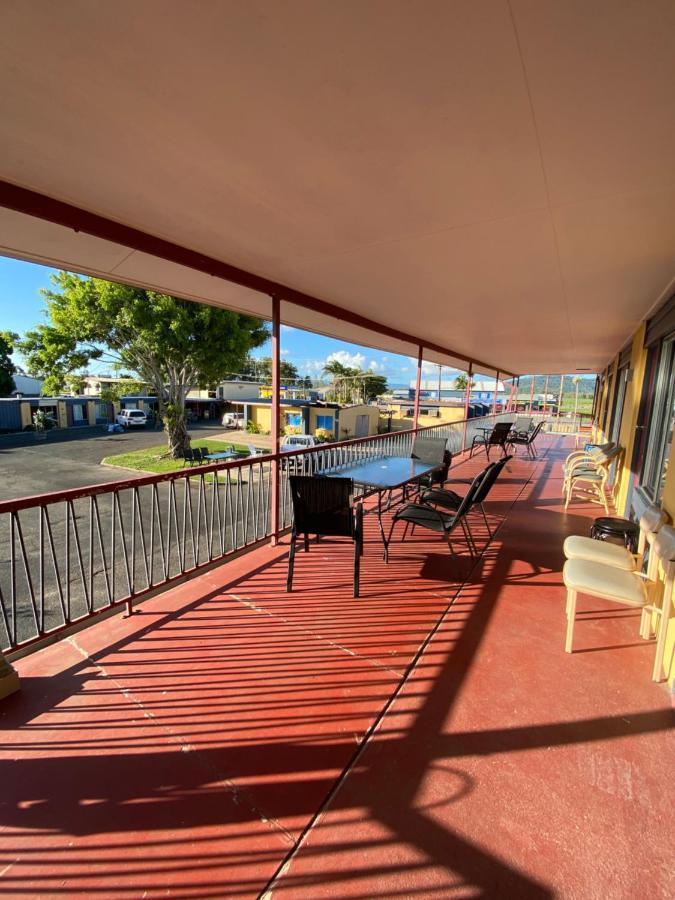 Proserpine Motor Lodge מראה חיצוני תמונה
