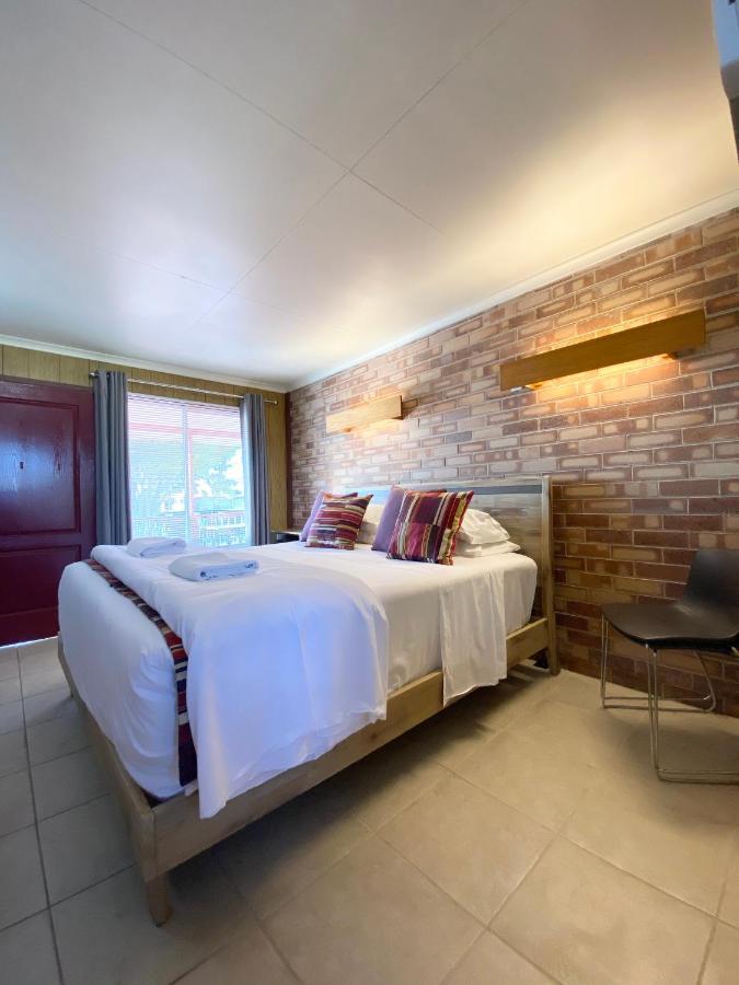 Proserpine Motor Lodge מראה חיצוני תמונה