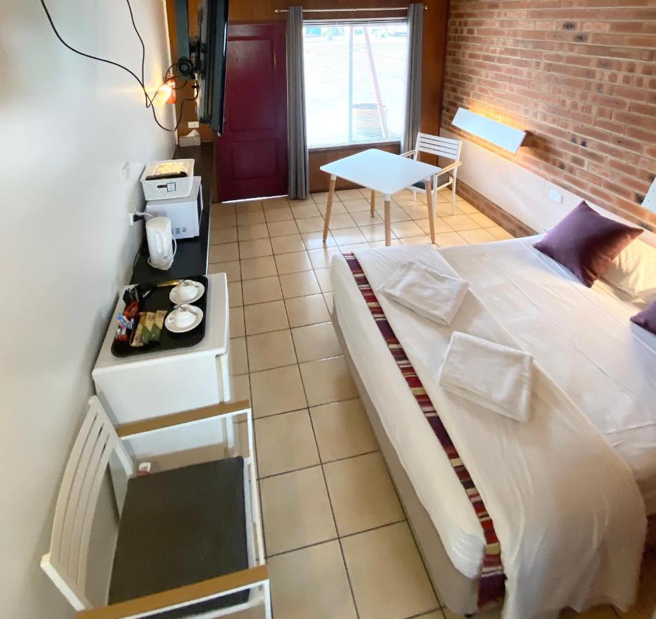 Proserpine Motor Lodge מראה חיצוני תמונה