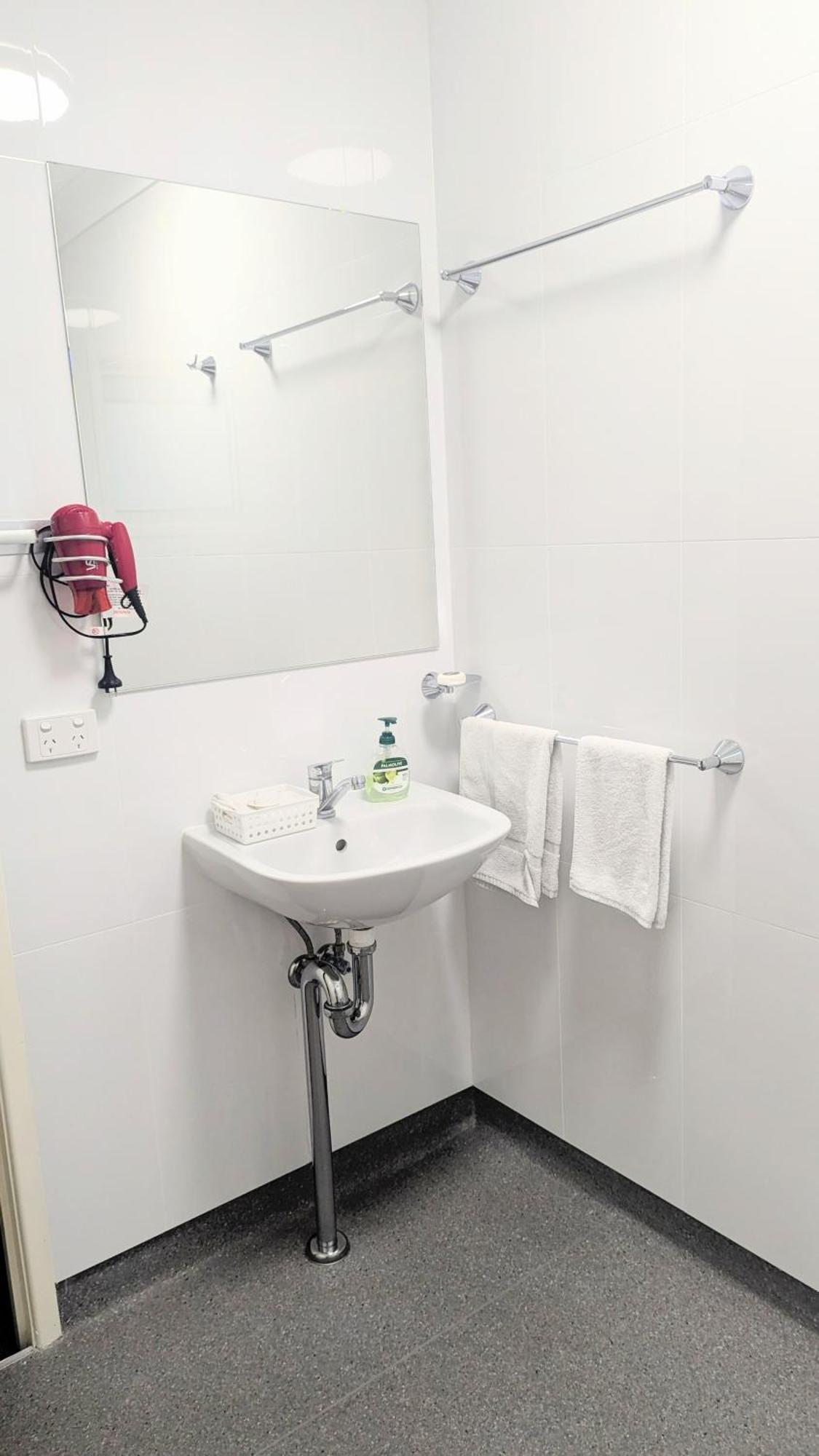 Proserpine Motor Lodge מראה חיצוני תמונה